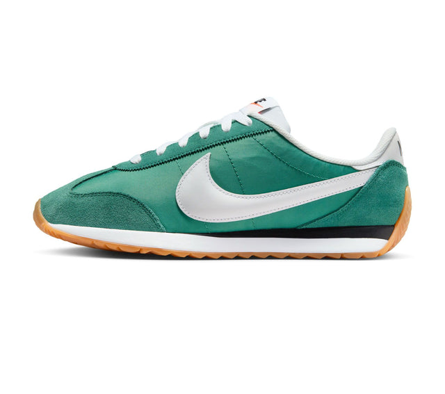 Nike Pacific - Evergreen Aura/White/Black/Gum Med Brown-Preorder Item-Navy Selected Shop