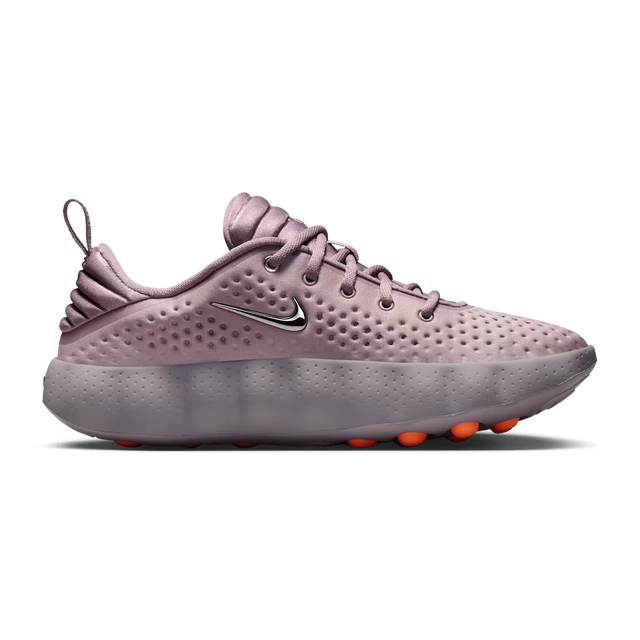 Nike WMNS Mind 002 - Light Violet Ore/Purple Smoke/Hyper Crimson/Metallic Cool Grey