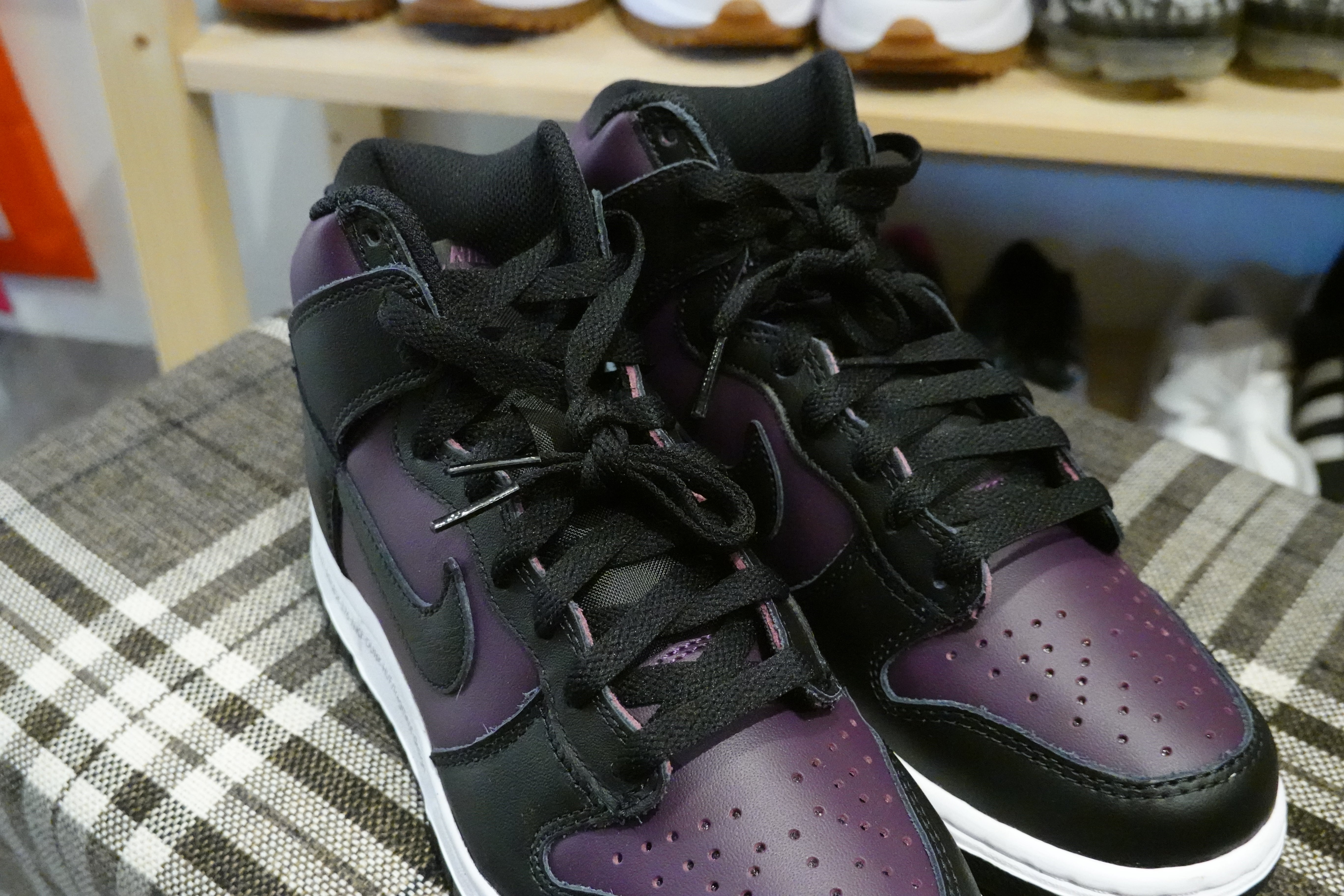 Fragment Design x Nike Dunk Hi - ワイン/ブラック/ホワイト #DJ0382 ...