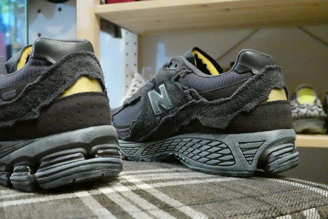 New Balance M2002RDB "Protection Pack"-Sneakers-Navy Selected Shop