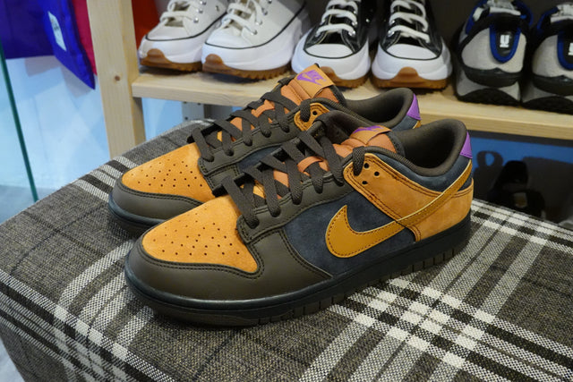 Nike Dunk Low - Off Noir/Cider/Dark Chocolate/Wild Berry-Sneakers-Navy Selected Shop