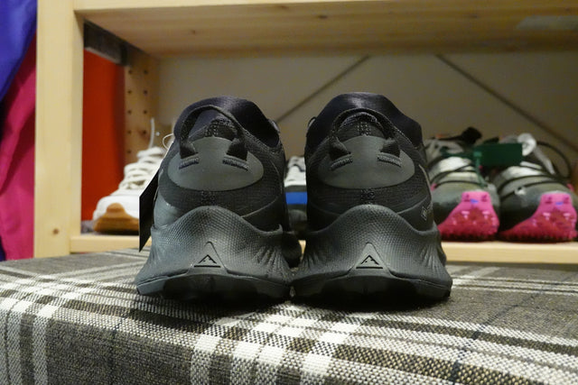 Nike Pegasus Trail 3 GoreTex - Black/Dark Smoke Grey/Iron Grey-Sneakers-Navy Selected Shop