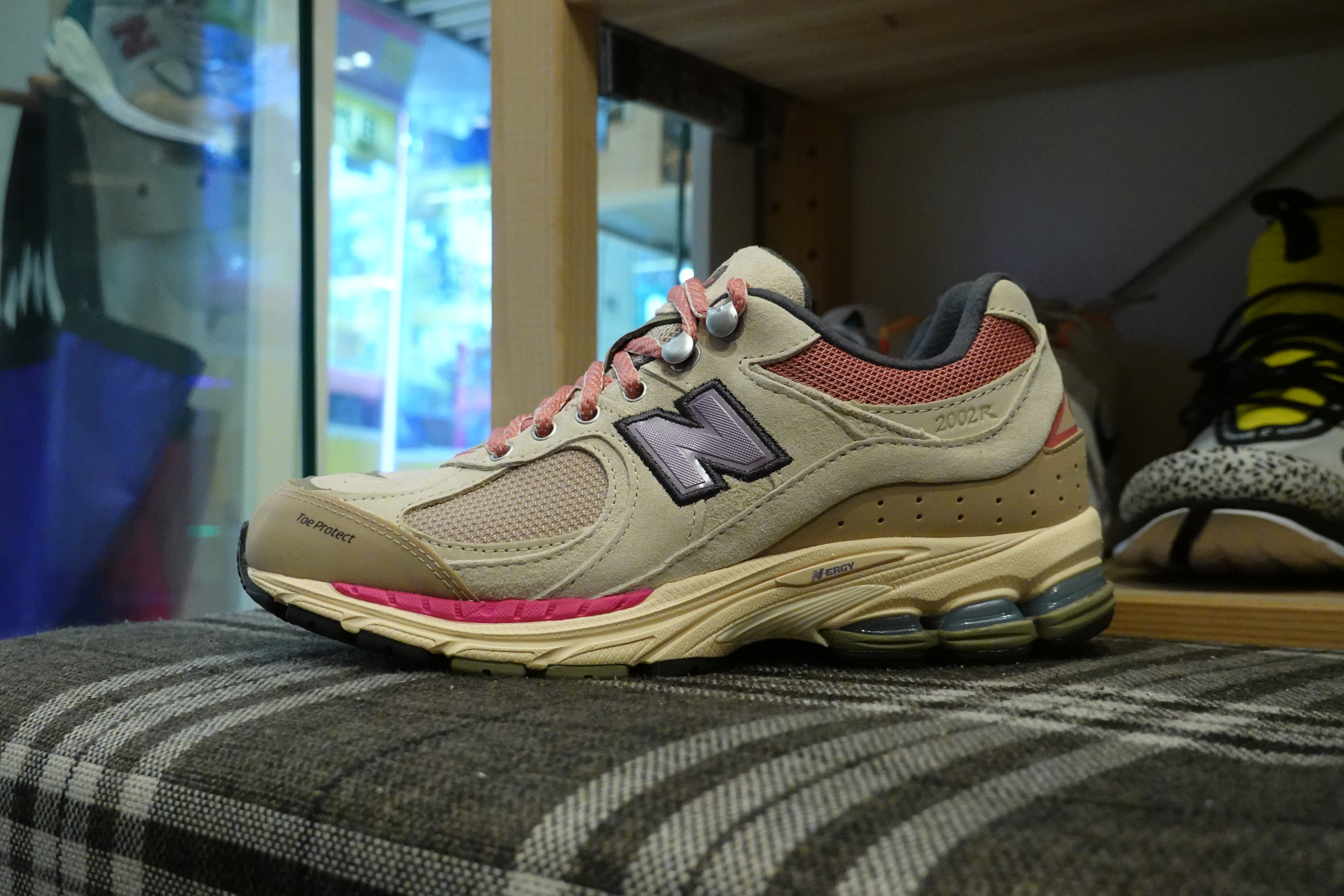 New Balance M2002RWL