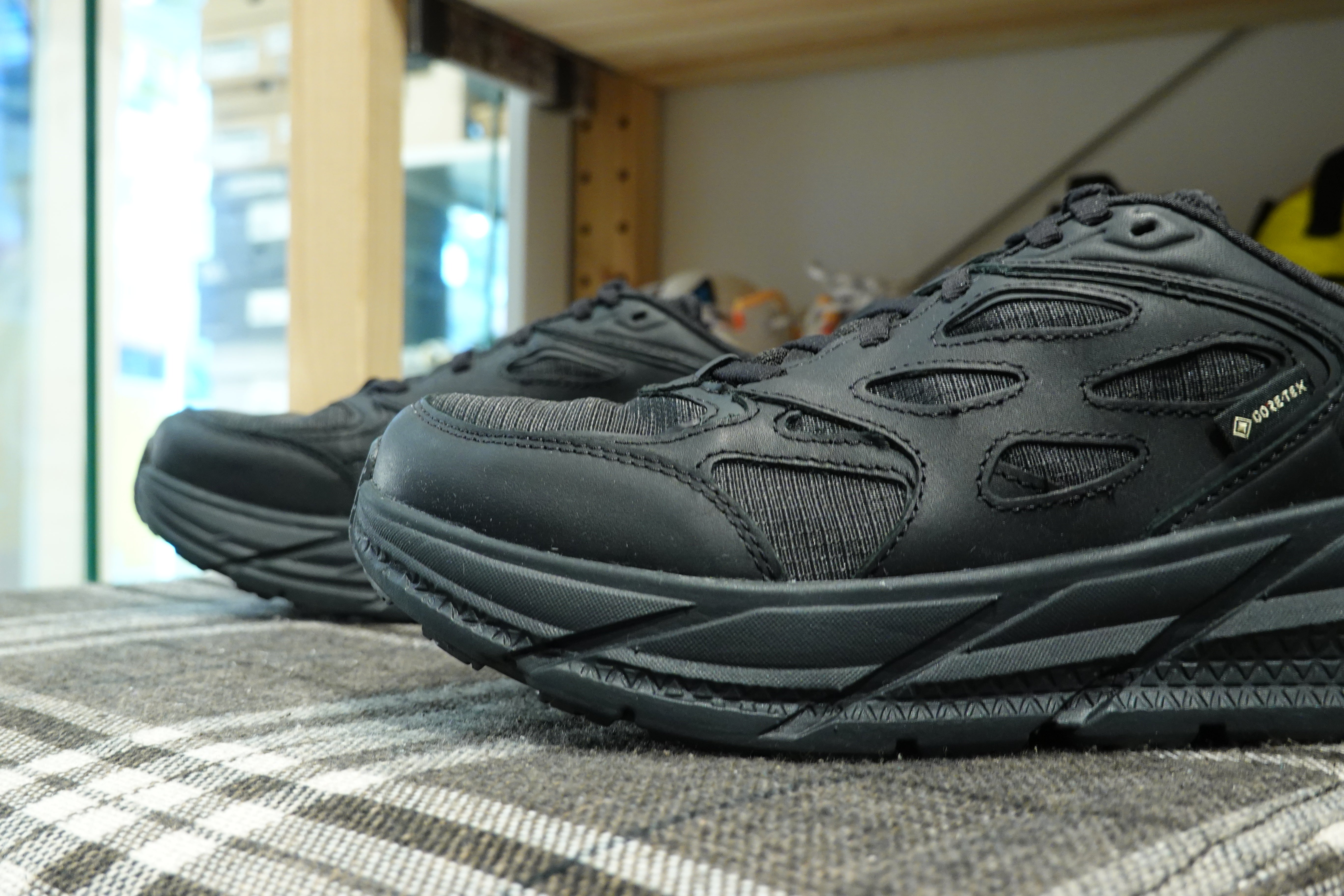 HOKA ONEONE スニーカー HOKA ONEONE CLIFTON L GORE-TEX / ホカ