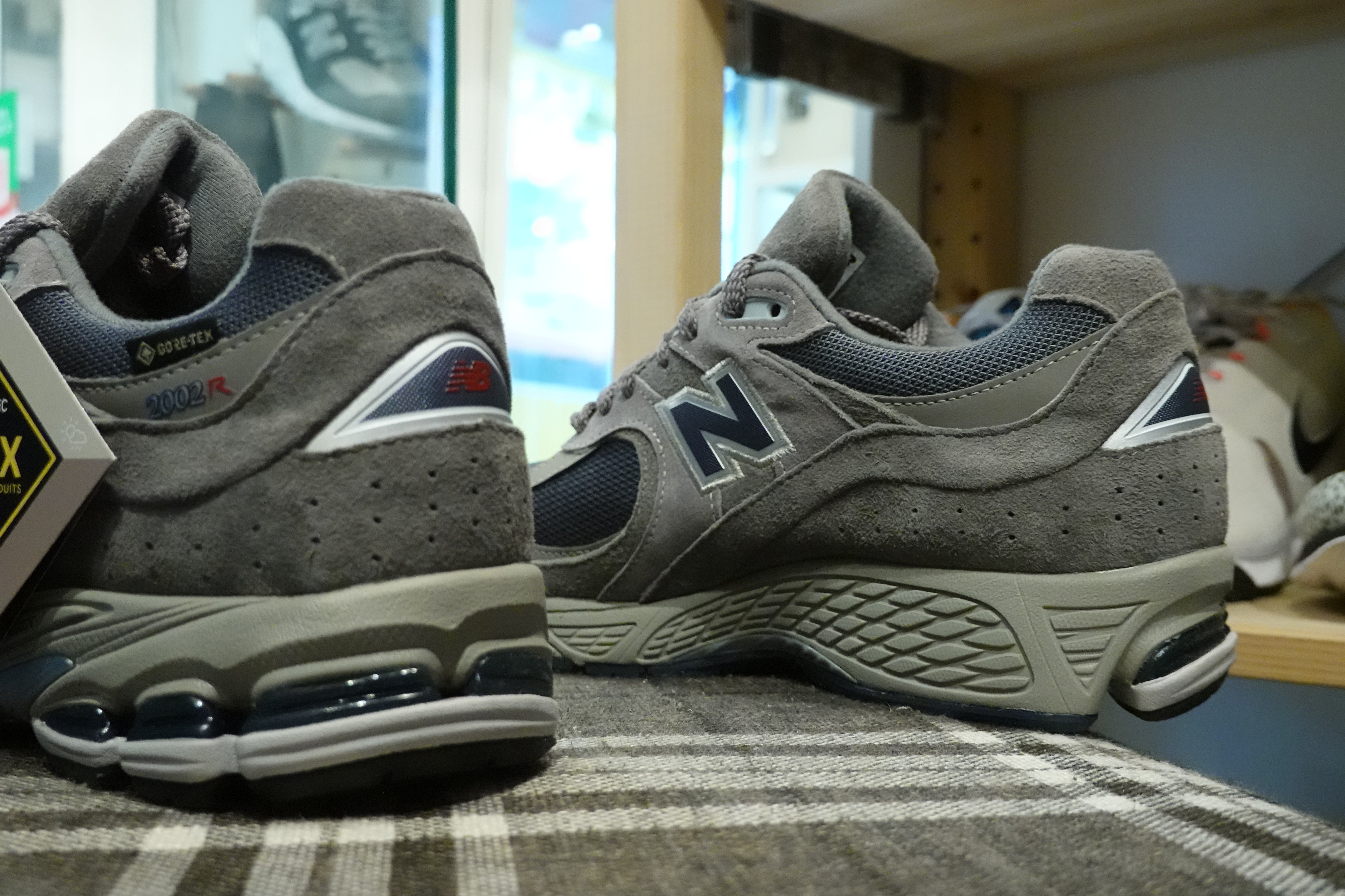 New Balance M2002RXC 27.5cm GORETEX