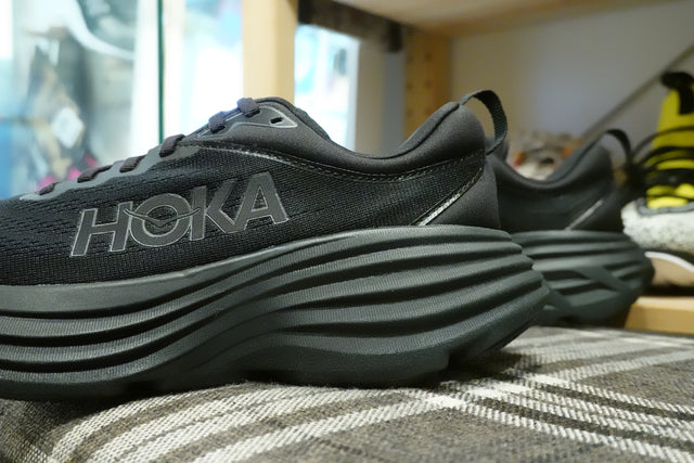 Hoka One One Bondi 8 - Black-Preorder Item-Navy Selected Shop