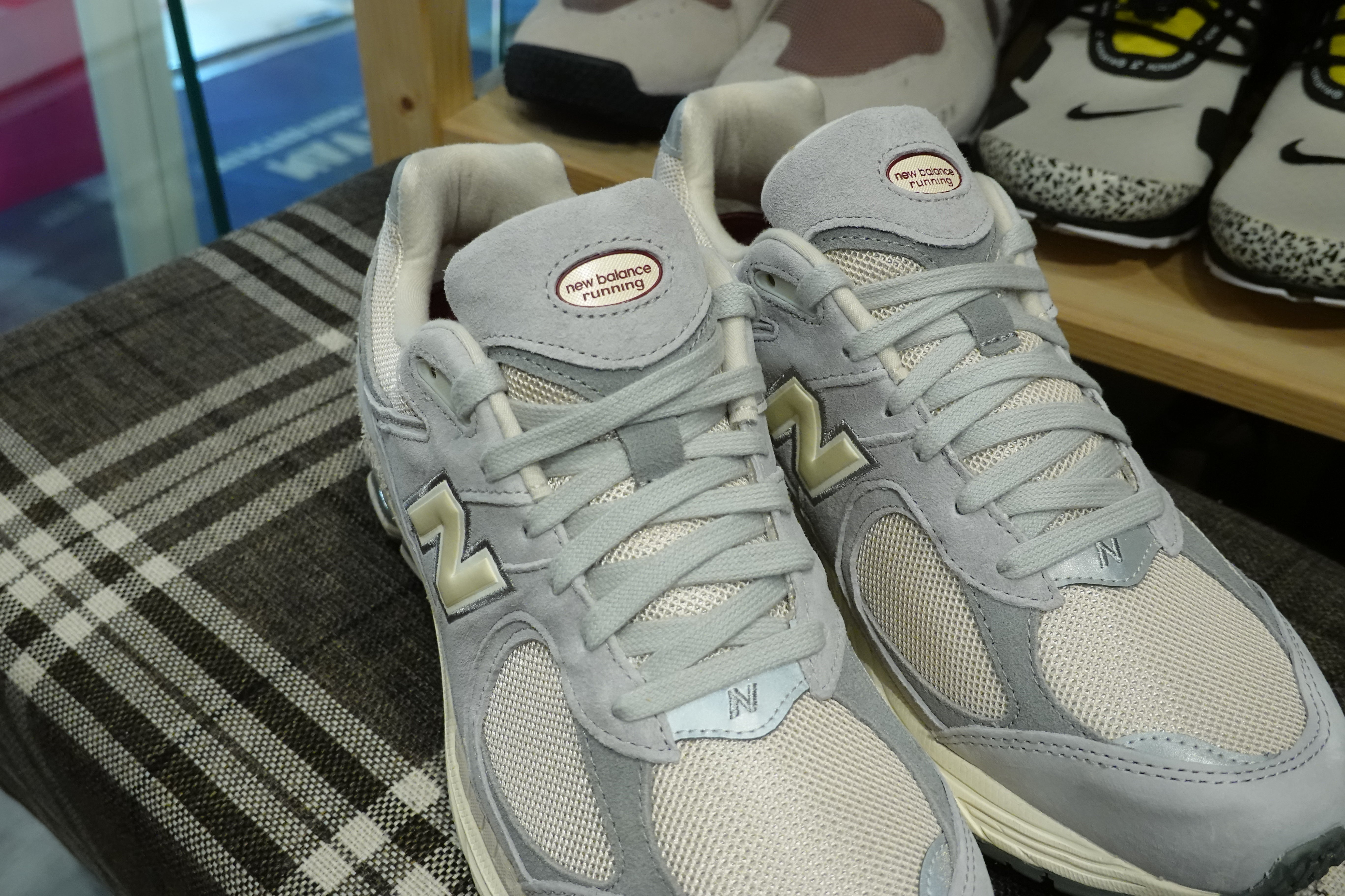 ［美品］new balance m2002rln US8