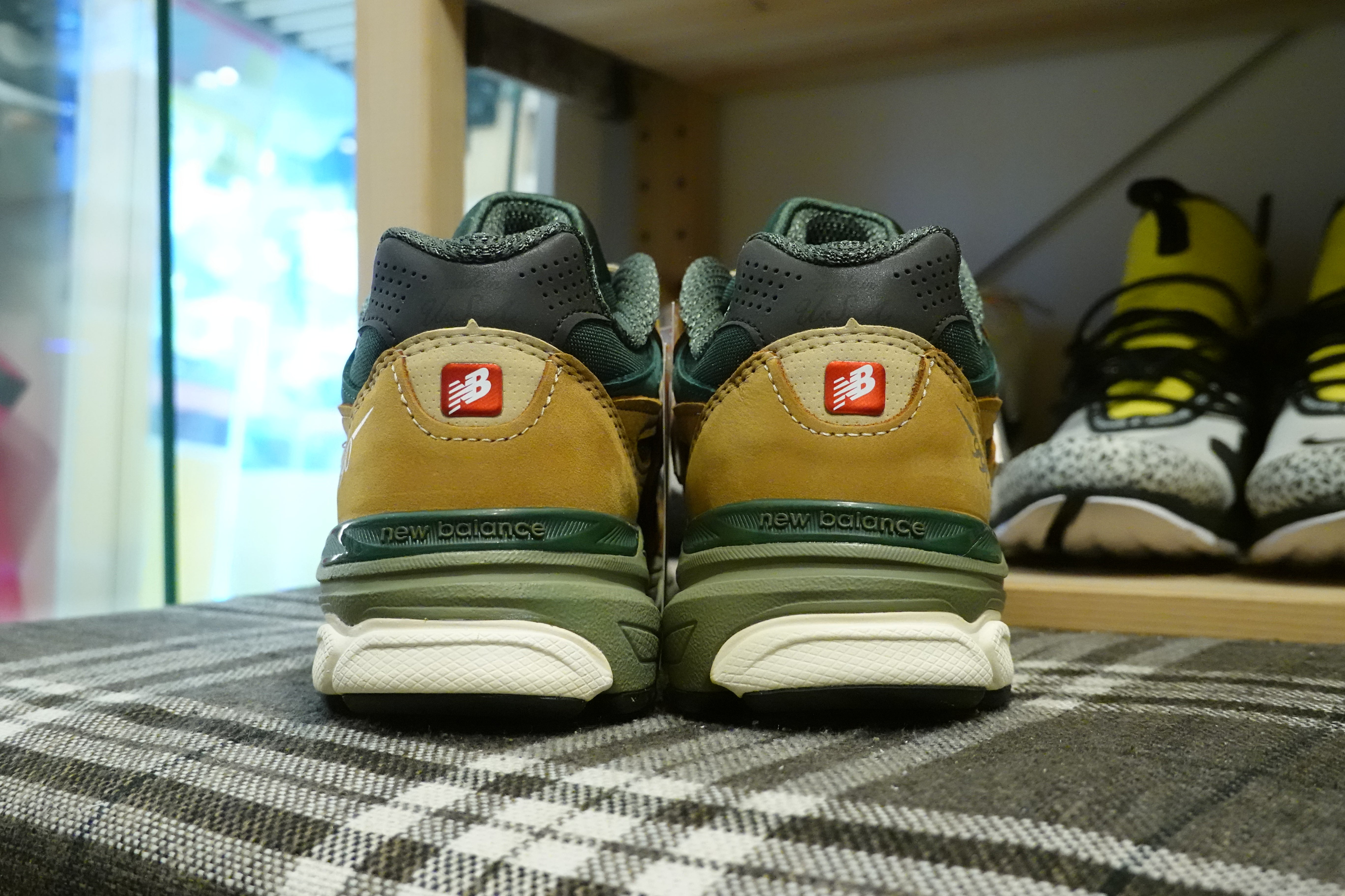 NEW BALANCE 990v3 M990WG3 TEDDY SANTIS 「Made in U.S.A」 BROWN D