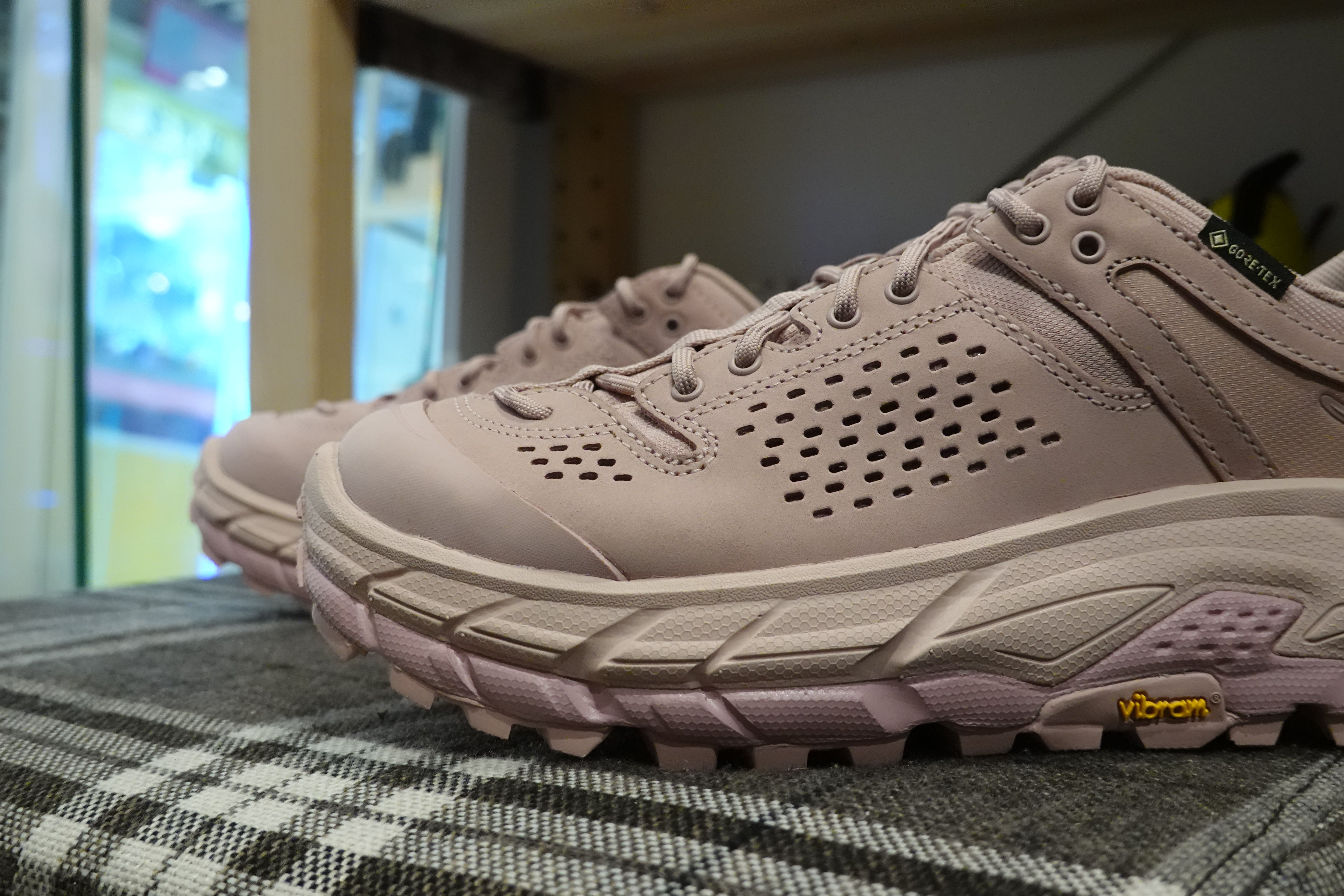 hoka one one tor ultra low ホカ トーウルトラロー-