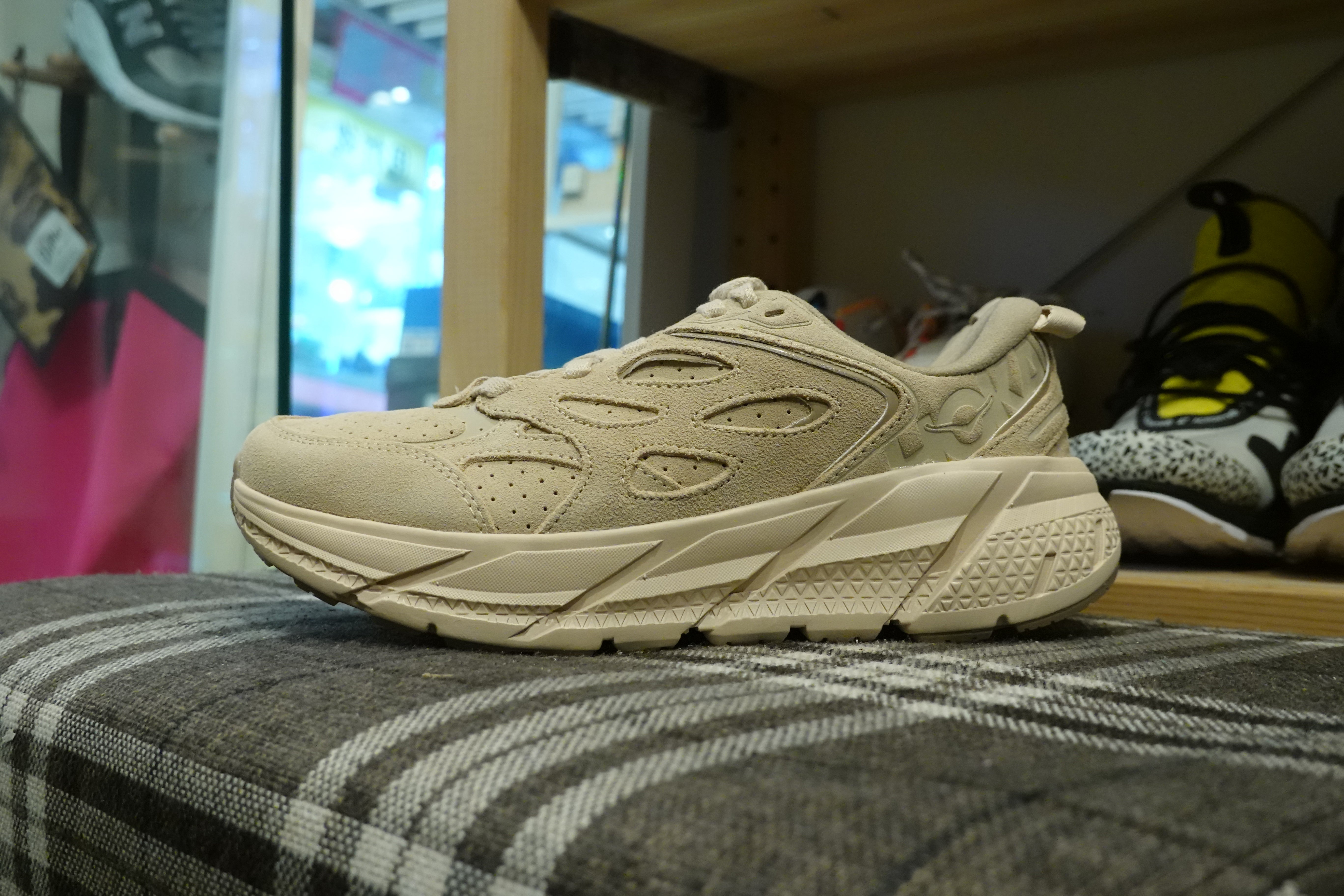 HOKA ONE ONE PROJECT CLIFTON 27.5cm sand