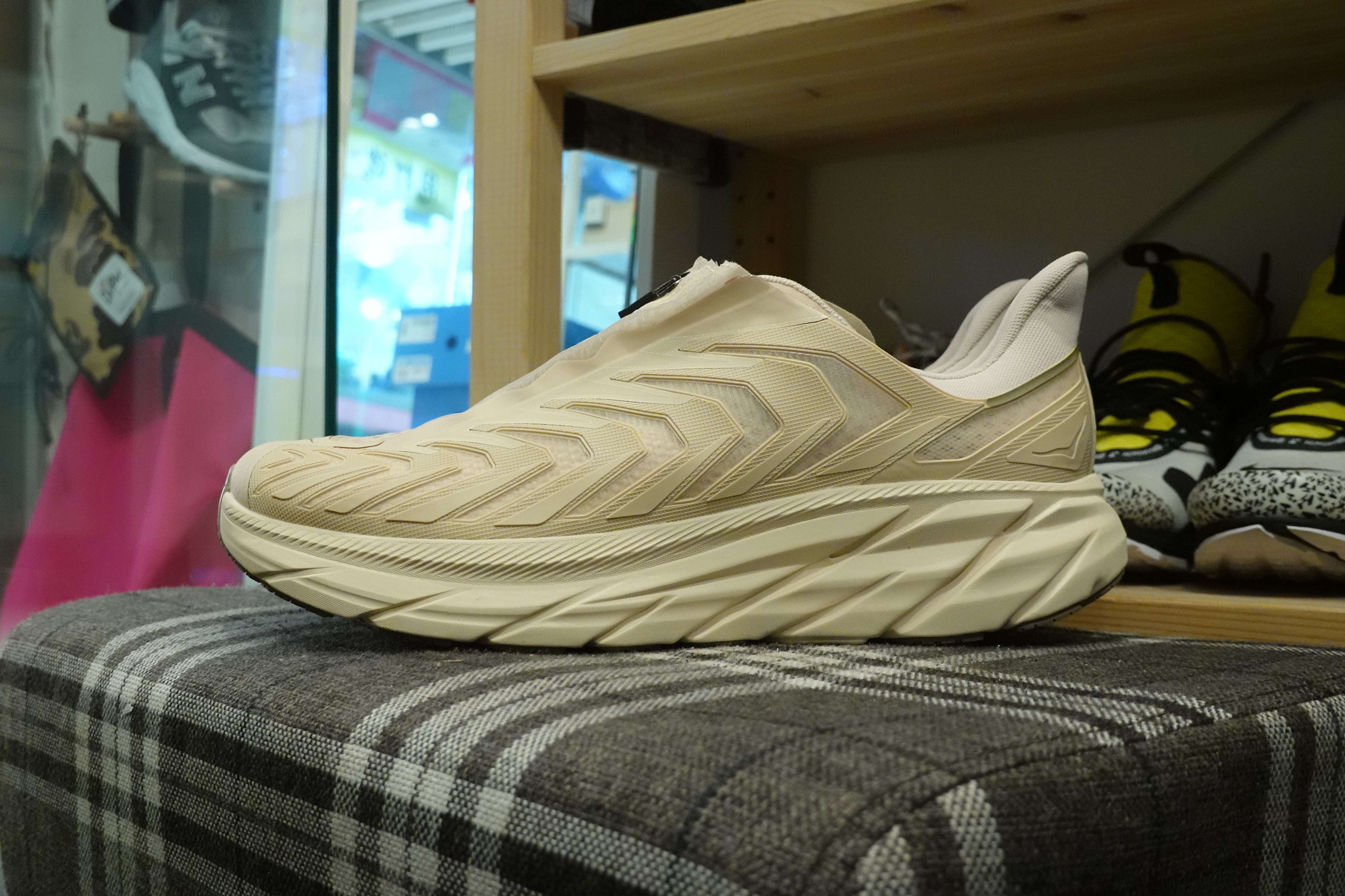 Hoka One One Project Clifton - Shifting Sand/Dune