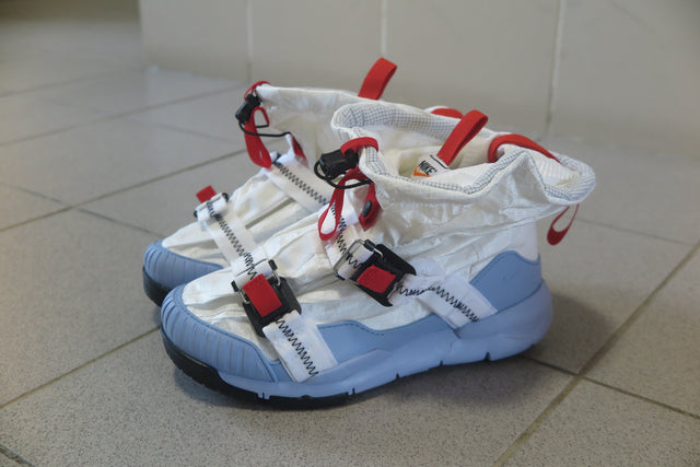 Nike Mars Yard Overshoe - White/Cobalt Bliss/Sport Red/Black-Sneakers-Navy Selected Shop