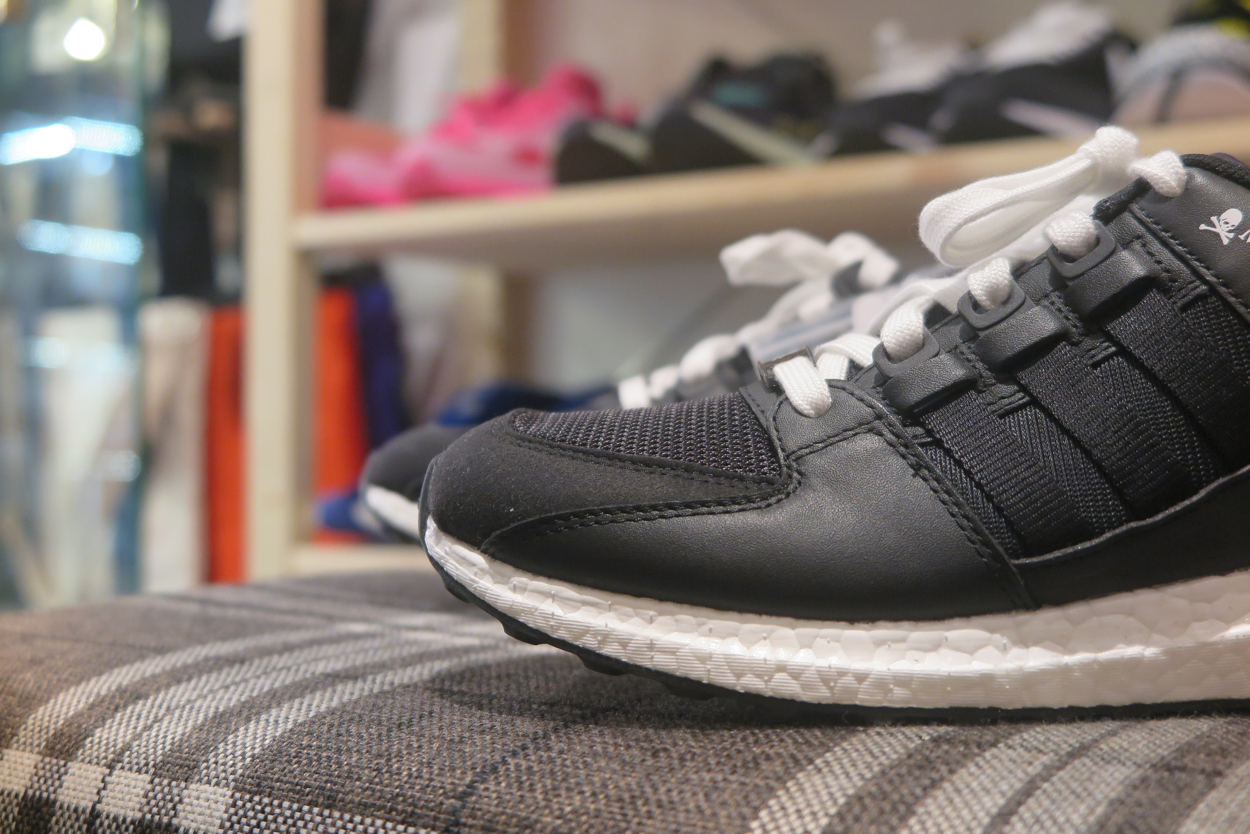 adidas eqt support core black