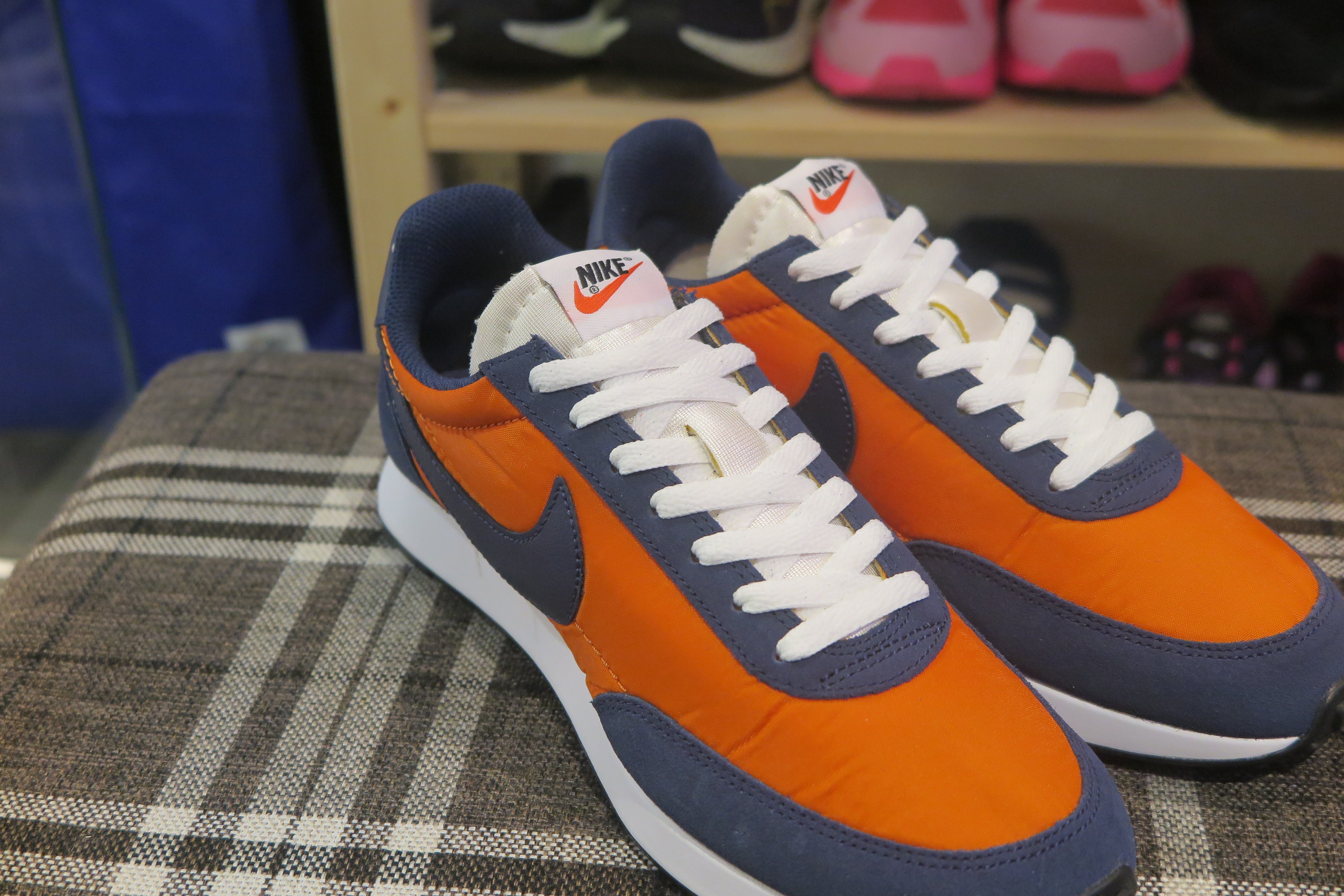 Nike air hot sale tailwind navy