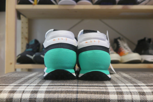 Nike Daybreak Type - Black/Menta/Summit White/Anthracite-Sneakers-Navy Selected Shop