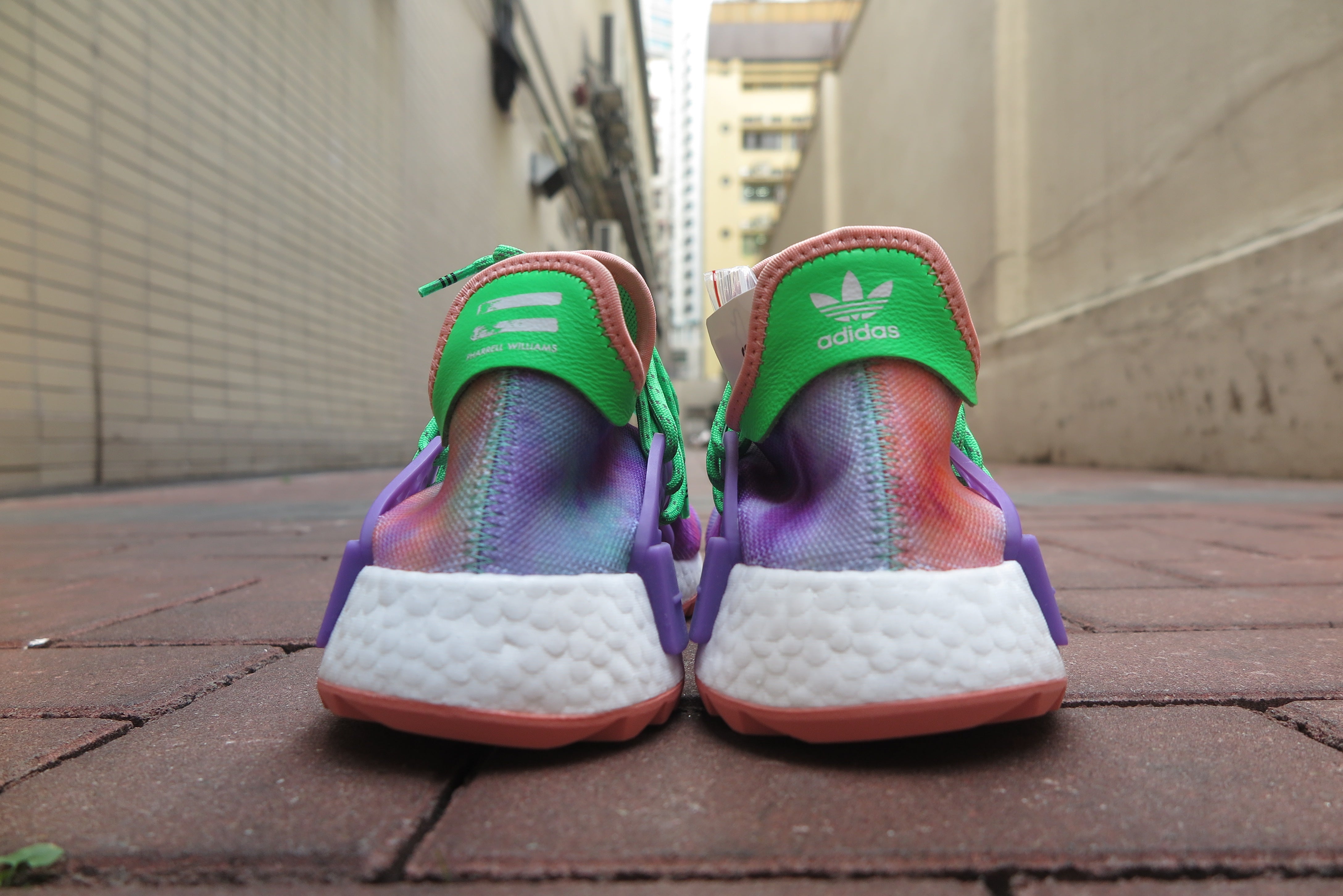 adidas nmd chalk coral