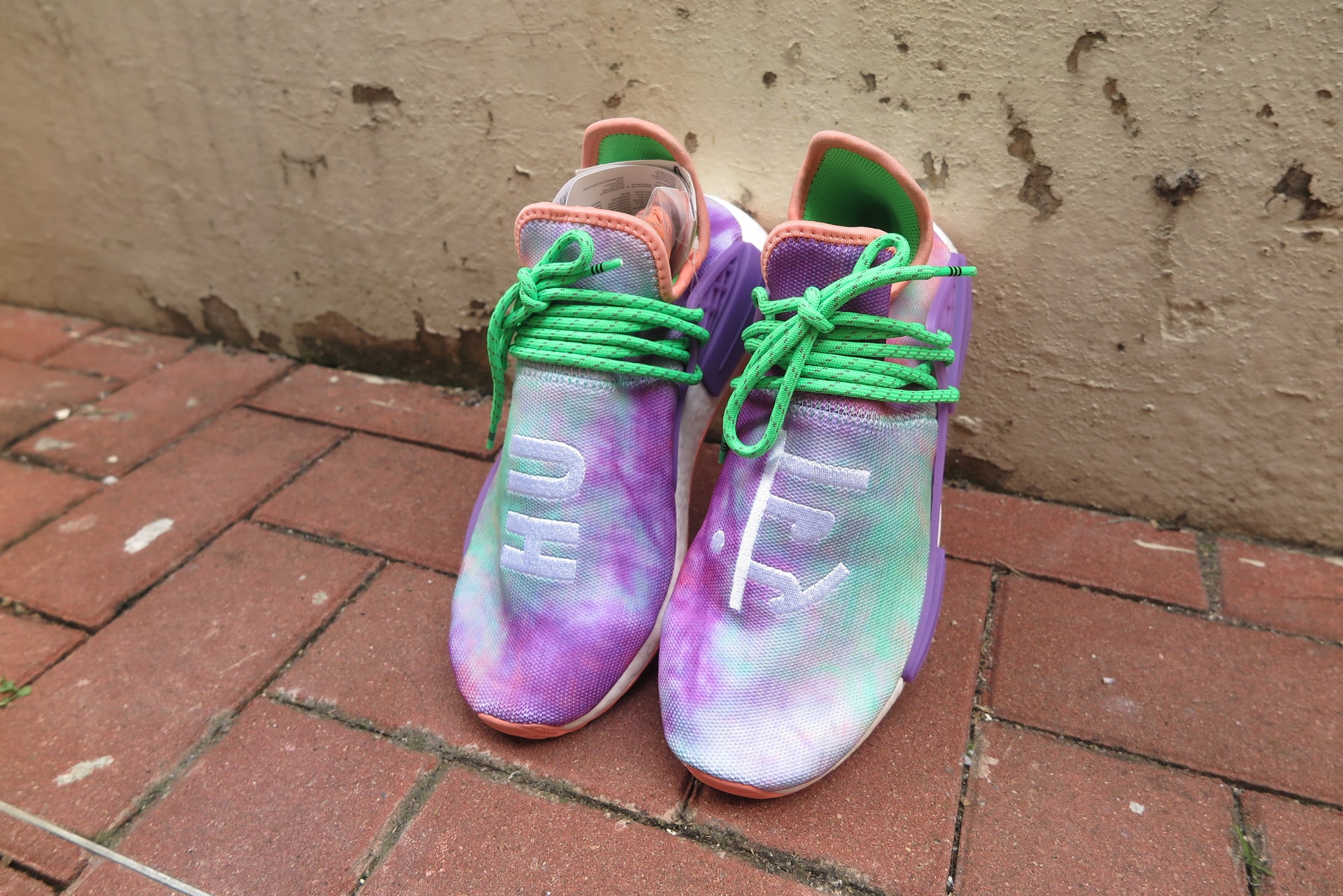Pharrell Williams X adidas NMD Hu Holi MC Chalk Coral Supplier Colou Navy Selected